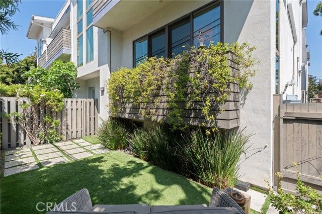 4141 Duquesne Avenue 4, Culver City, CA 90232