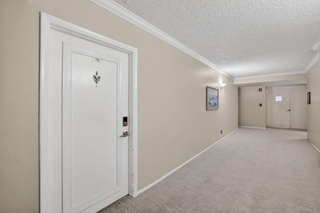 95 N Birch Road 702, Fort Lauderdale, FL 33304