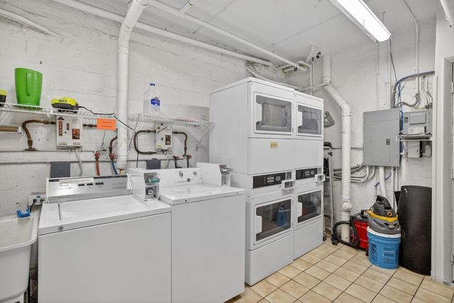 95 N Birch Road 702, Fort Lauderdale, FL 33304