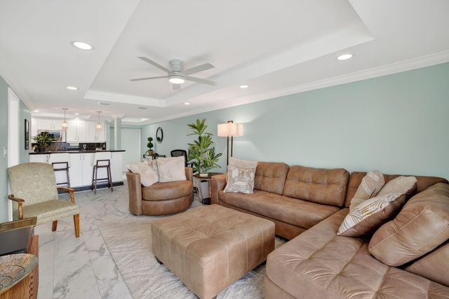 95 N Birch Road 702, Fort Lauderdale, FL 33304