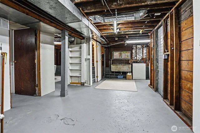 338 NW 79th Street, Seattle, WA 98117