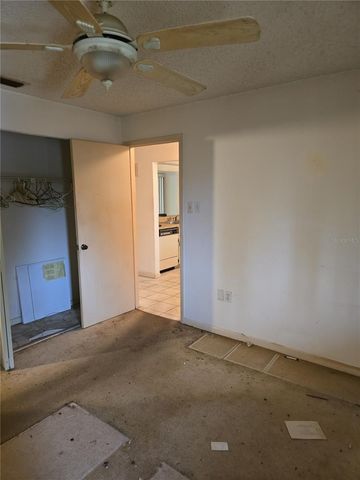 1802 MARINER DR 32, Tarpon Springs, FL 34689