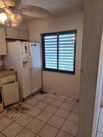 1802 MARINER DR 32, Tarpon Springs, FL 34689