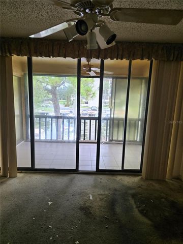 1802 MARINER DR 32, Tarpon Springs, FL 34689