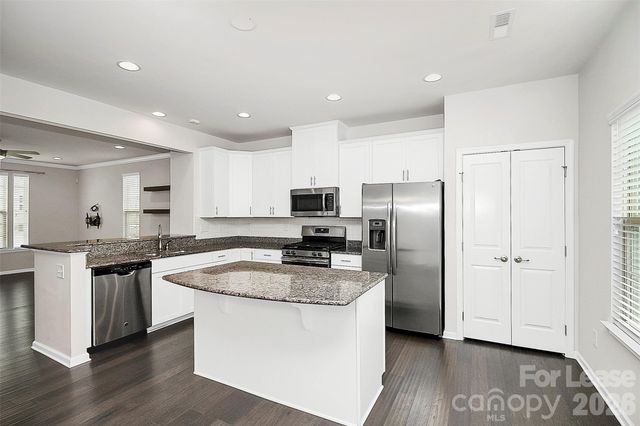 3043 Potomac River Parkway, Charlotte, NC 28217