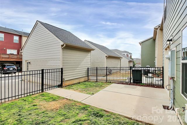 3043 Potomac River Parkway, Charlotte, NC 28217