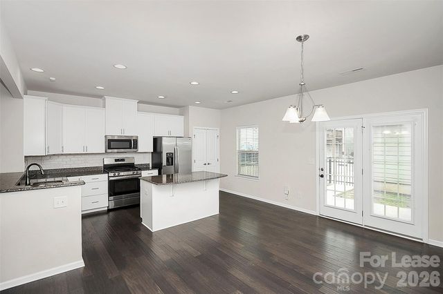 3043 Potomac River Parkway, Charlotte, NC 28217