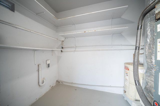 321 NW 51st Street, Oakland Park, FL 33309