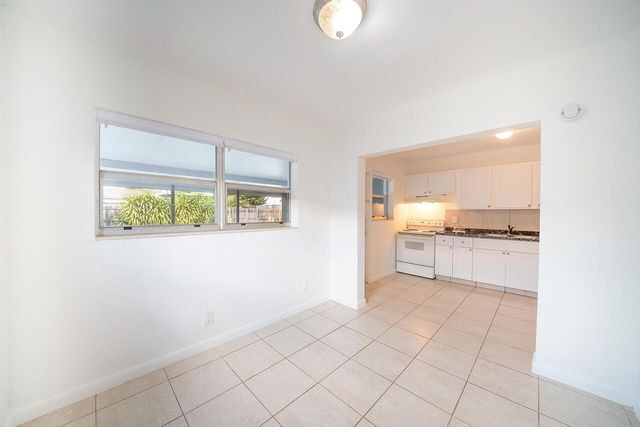 321 NW 51st Street, Oakland Park, FL 33309