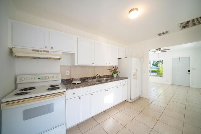 321 NW 51st Street, Oakland Park, FL 33309