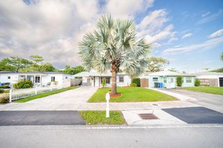 321 NW 51st Street, Oakland Park, FL 33309