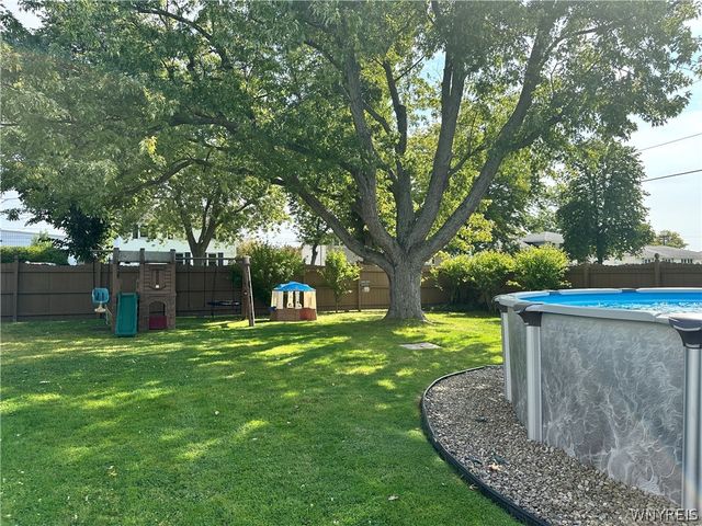 215 Millwood Drive, Tonawanda, NY 14150