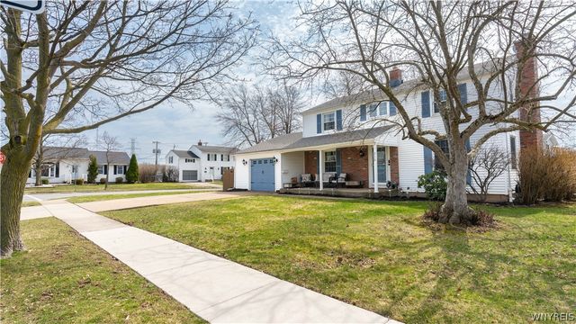 215 Millwood Drive, Tonawanda, NY 14150