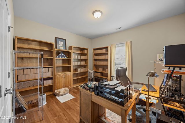 2451 Kodiak Drive, Winterville, NC 28590