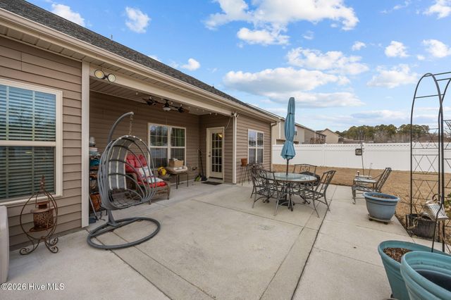 2451 Kodiak Drive, Winterville, NC 28590