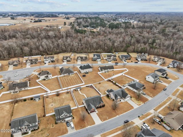 2451 Kodiak Drive, Winterville, NC 28590