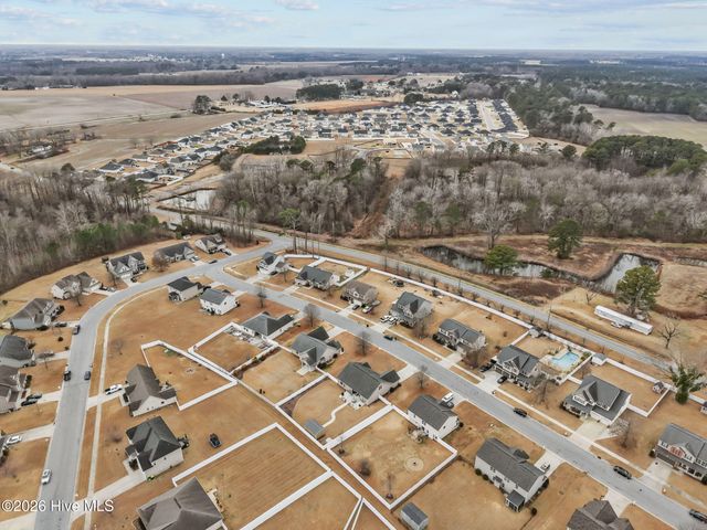 2451 Kodiak Drive, Winterville, NC 28590