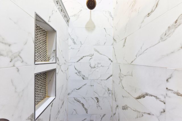 419 W San Antonio ST, Lockhart, TX 78644