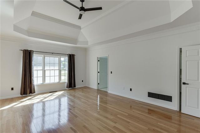 5821 Chalet Way, Hoschton, GA 30548