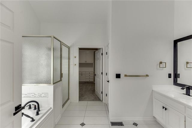 5821 Chalet Way, Hoschton, GA 30548