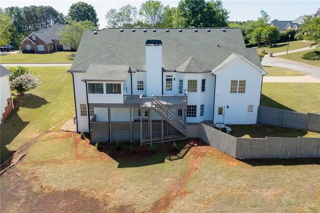 5821 Chalet Way, Hoschton, GA 30548