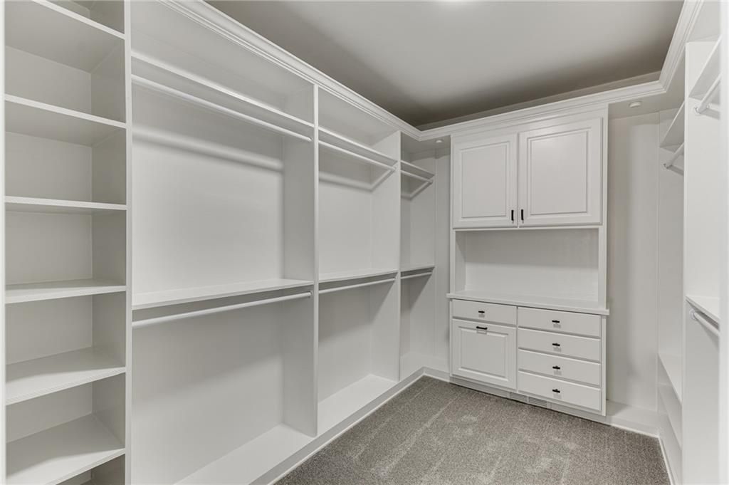 Image 42 of property listing at 5821 Chalet Way, Hoschton, GA 30548