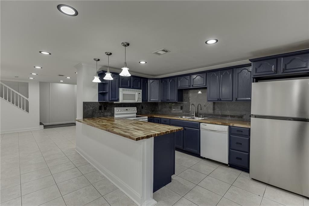 Image 52 of property listing at 5821 Chalet Way, Hoschton, GA 30548