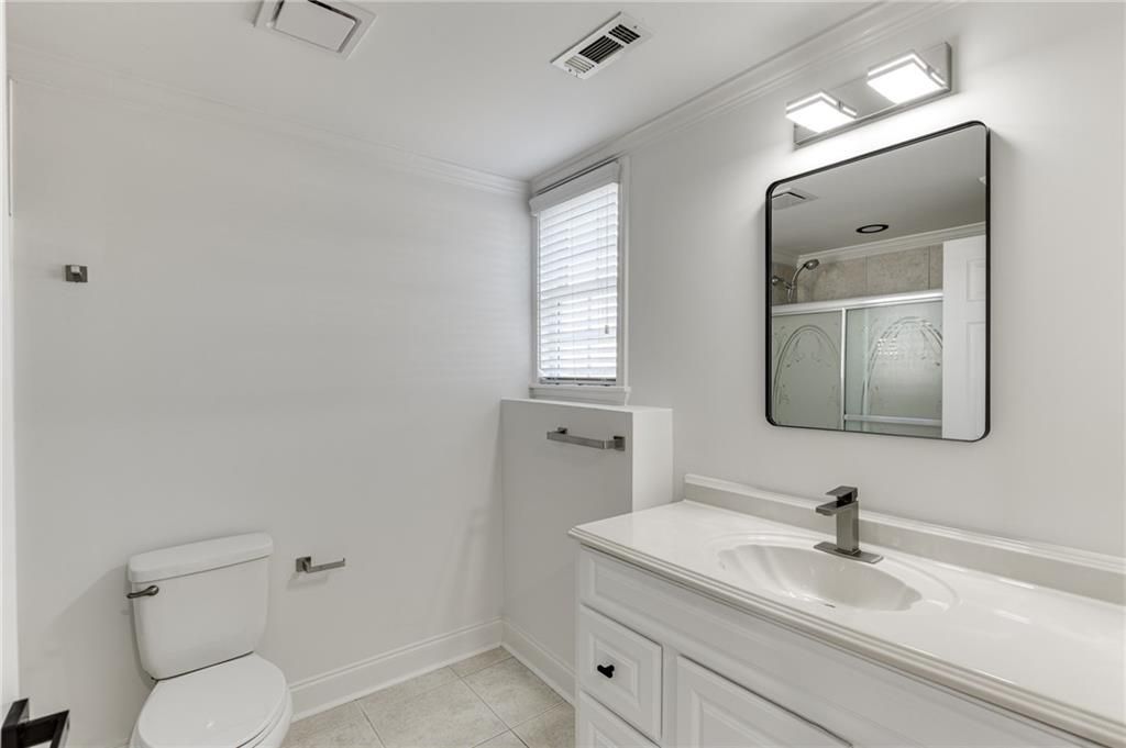 Image 59 of property listing at 5821 Chalet Way, Hoschton, GA 30548