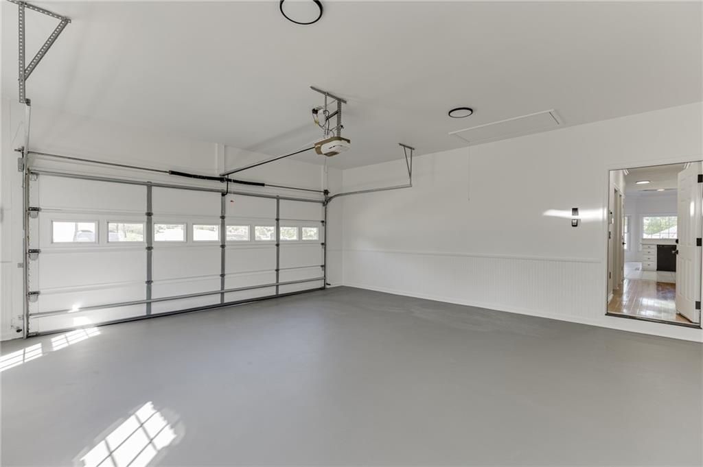 Image 74 of property listing at 5821 Chalet Way, Hoschton, GA 30548