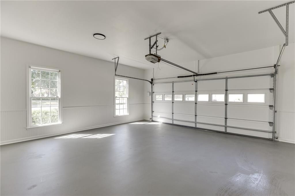 Image 75 of property listing at 5821 Chalet Way, Hoschton, GA 30548