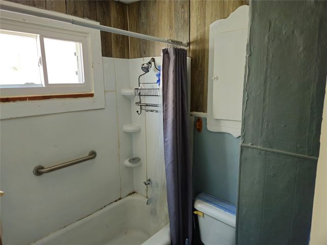 1212 E 10TH Street, Erie, PA 16503