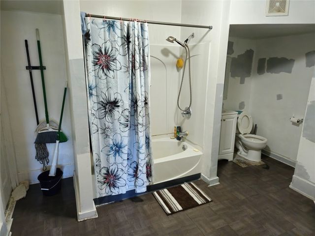 1212 E 10TH Street, Erie, PA 16503