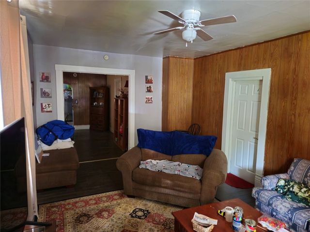 1212 E 10TH Street, Erie, PA 16503