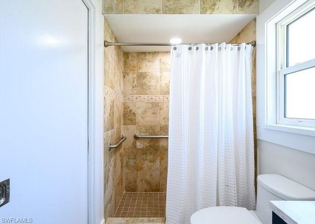 760 106th AVE, Naples, FL 34108
