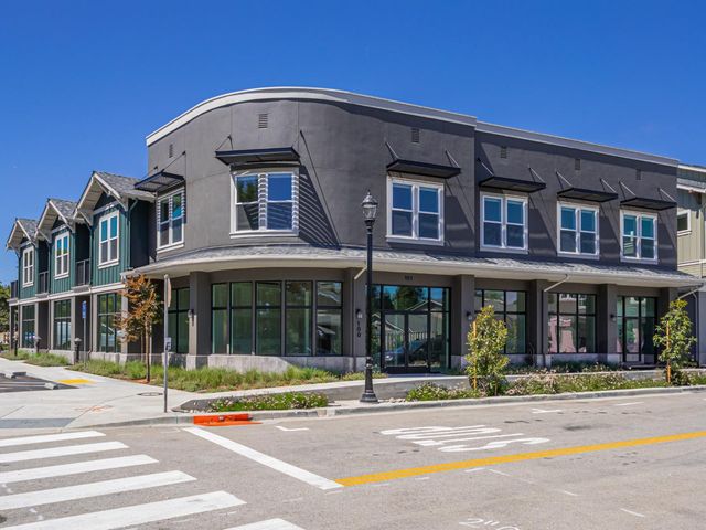 101 Aptos Village Way 4, Aptos, CA 95003