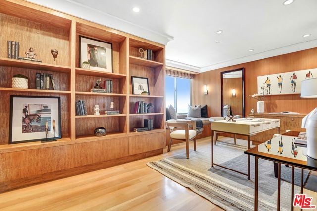 10724 Wilshire Boulevard 1607, Los Angeles, CA 90024