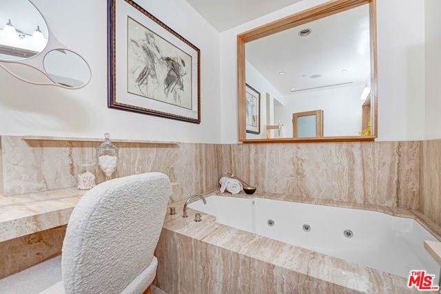 10724 Wilshire Boulevard 1607, Los Angeles, CA 90024