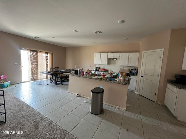 16565 W CHRISTY Drive, Surprise, AZ 85388