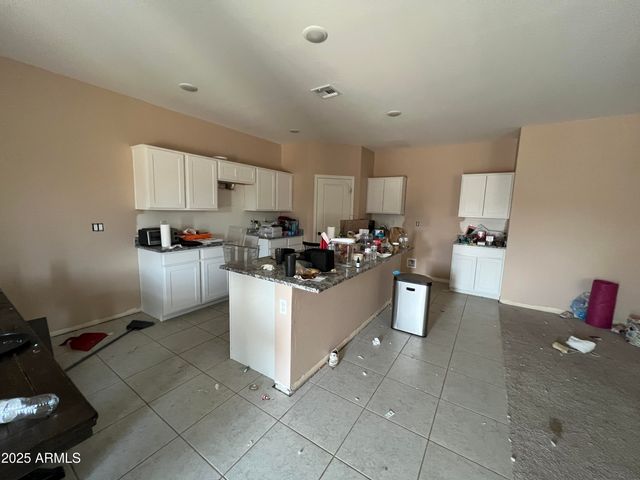 16565 W CHRISTY Drive, Surprise, AZ 85388