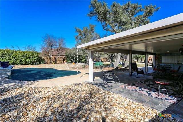 301 County Road 4772, Kempner, TX 76539