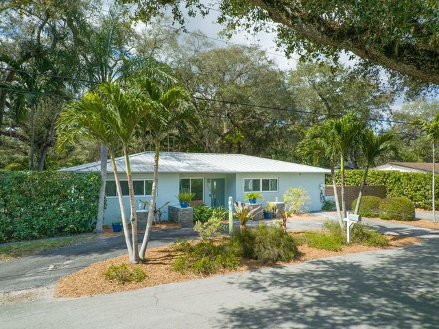 16100 NE 7th Avenue, Miami, FL 33162