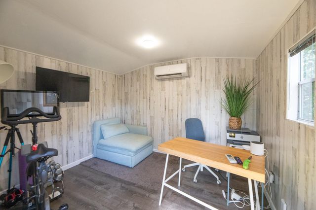 16100 NE 7th Avenue, Miami, FL 33162