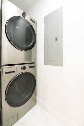 16100 NE 7th Avenue, Miami, FL 33162