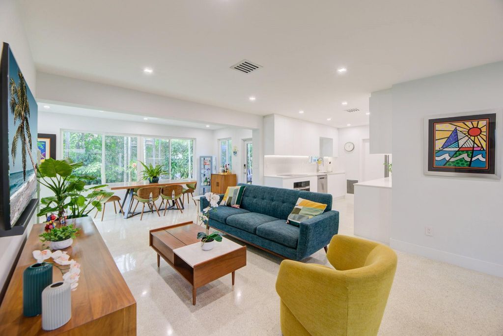 16100 NE 7th Avenue, Miami, FL 33162