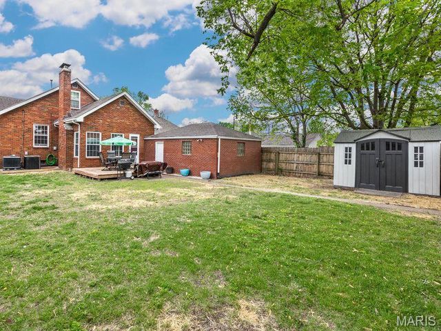827 Bond Avenue, Collinsville, IL 62234
