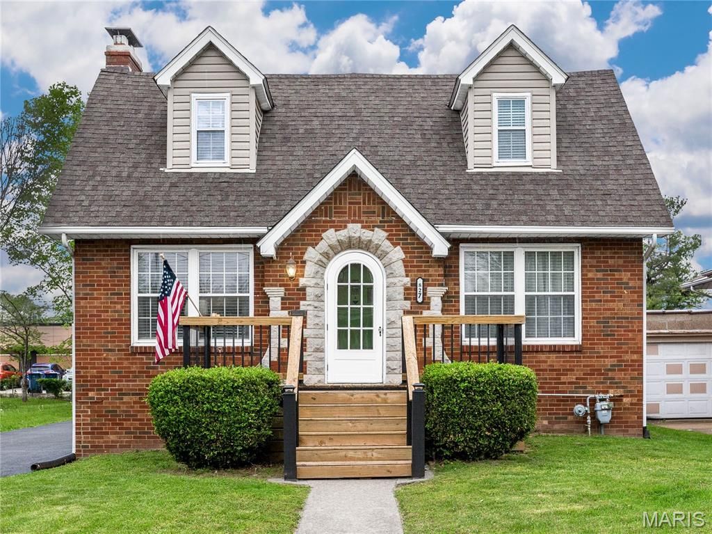 827 Bond Avenue, Collinsville, IL 62234