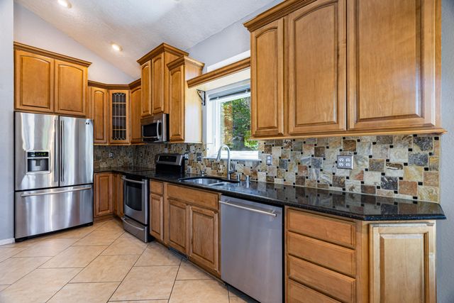 4115 Rancho Encanto Road NW, Albuquerque, NM 87120