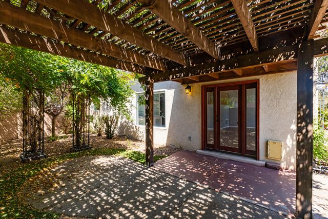4115 Rancho Encanto Road NW, Albuquerque, NM 87120