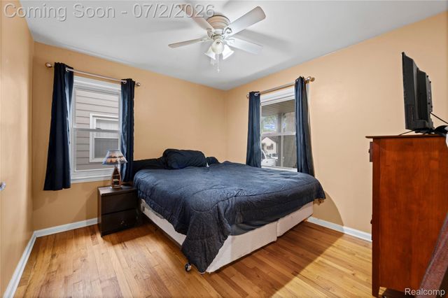 24719 Princeton Street, Dearborn, MI 48124