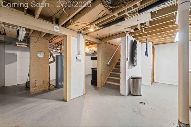 24719 Princeton Street, Dearborn, MI 48124